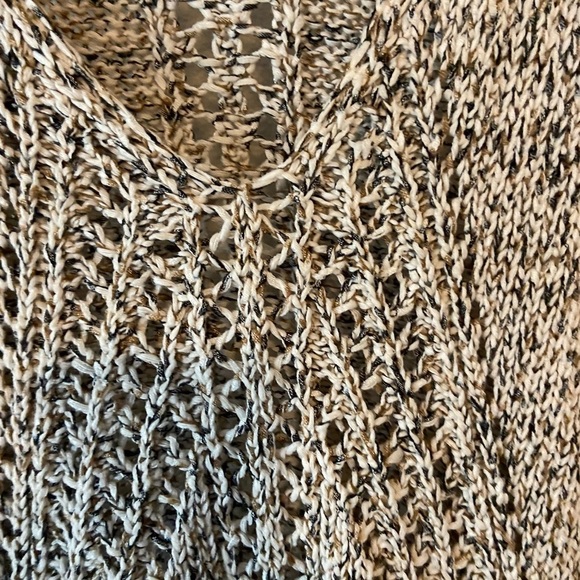 J.Jill Knit Neutral Colors Sweater size Medium - Picture 6 of 9